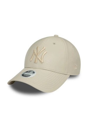 New York Yankees Faux Leather Womens 9FORTY Adjustable Cap New Era 60364299 STNSTN Light Beige