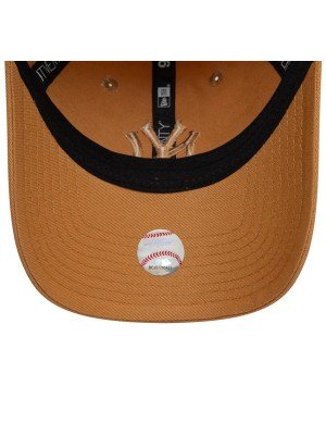 New York Yankees League Essential 9TWENTY Adjustable Cap New Era 60595474 Dark Beige