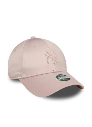 New York Yankees Womens Satin 9FORTY Adjustable Cap New Era 60595369 Pastel Pink
