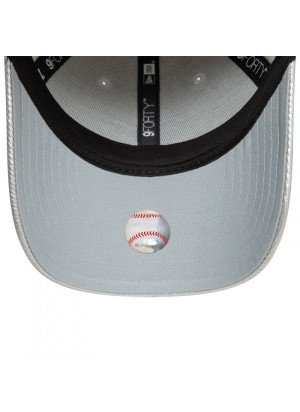New York Yankees Womens Met Denim 9FORTY Adjustable Cap New Era 60595374 Silver
