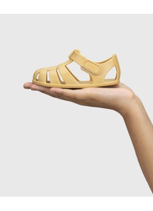 Nemo Solid Dijon Sandal Igor S10324-235 Yellow