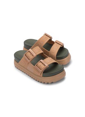 Cozy M Lover Platform Sandal Melissa 35977.BI126 Camel